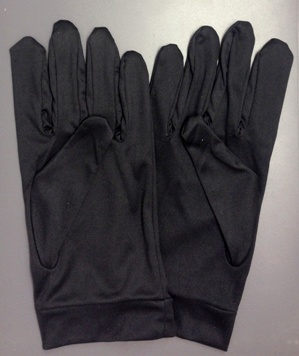 Черные перчатки из микрофибры для салонов оптики купить в москве
