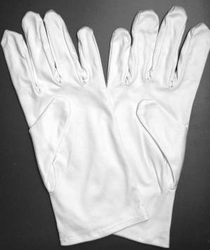 Белые перчатки из микрофибры для салонов оптики, купить, цена
