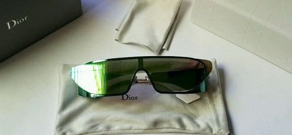 Солнцезащитные очки Dior Rihanna зеленые купить