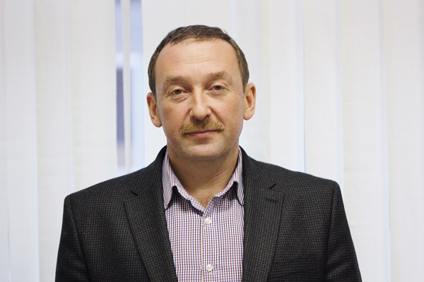 Владимир Золотарёв, врач-офтальмолог, руководитель EssilorAcademy Россия